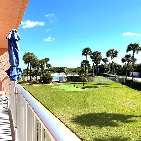 Cocoa Beach Towers Aparthotel Room photo